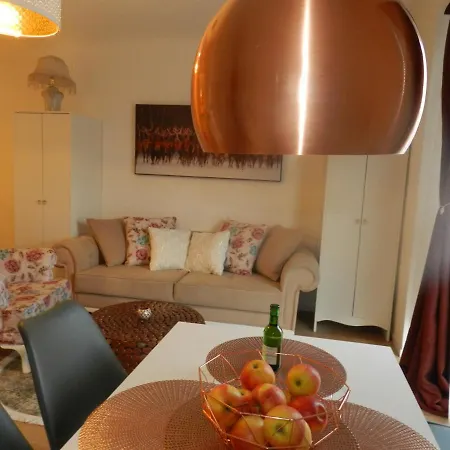 Klassik And Sunny Apartment! Wenen Buitenkant foto